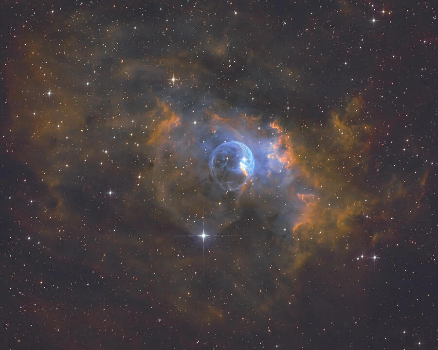 Space Bubble — photograph by Bruce Feagle